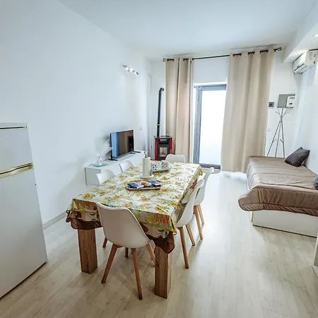 Casa Familiare Borghetto Nora 5 Gravina di Catania